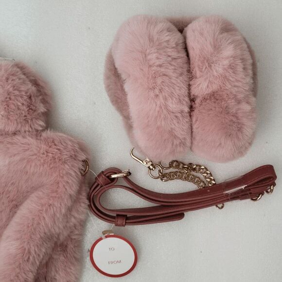 NWT 2PCS Gift Set CYNTHIA ROWLEY Pink Fluffy Tote Faux Fur Handbag Ear Muffs - Picture 7 of 11